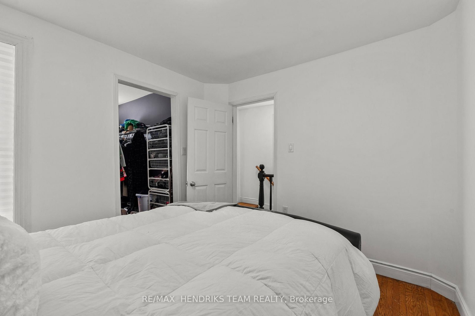 Detached House for sale at 192 Wood Street, Hamilton, Ontario, L8L 3Z1 - North End - MLS: X12979332