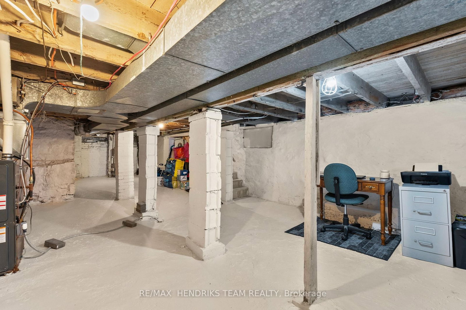 Detached House for sale at 192 Wood Street, Hamilton, Ontario, L8L 3Z1 - North End - MLS: X12979332