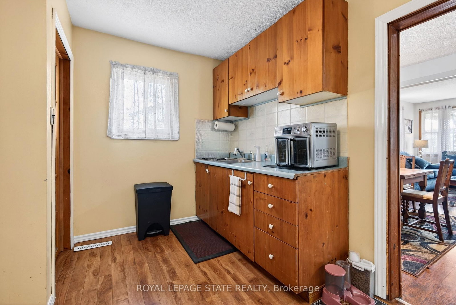 Detached House for sale at 663 Tate Avenue, Hamilton, Ontario, L8H 6L5 - Parkview - MLS: X12979334