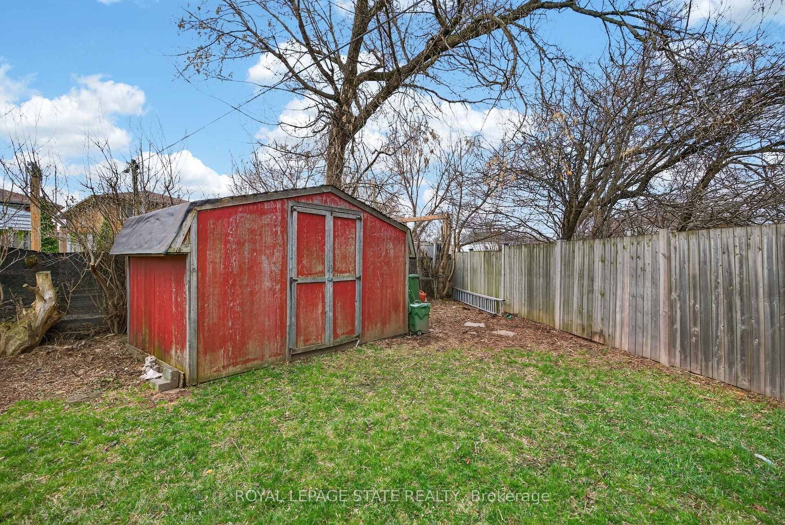 Detached House for sale at 663 Tate Avenue, Hamilton, Ontario, L8H 6L5 - Parkview - MLS: X12979334