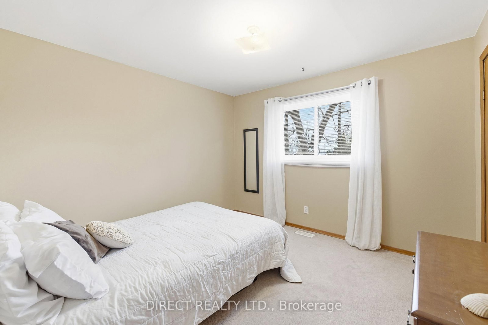 22498 Loyalist Parkway - Photo 17