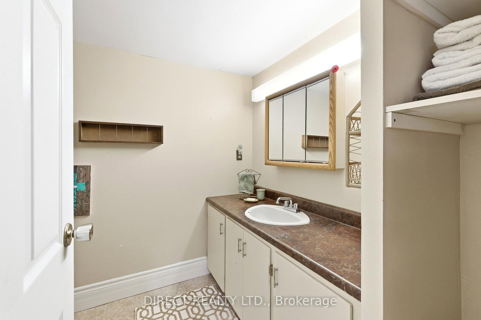 22498 Loyalist Parkway - Photo 28