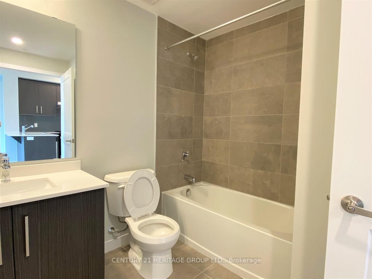 15 Queen Street S, Unit 1513 - Photo 15