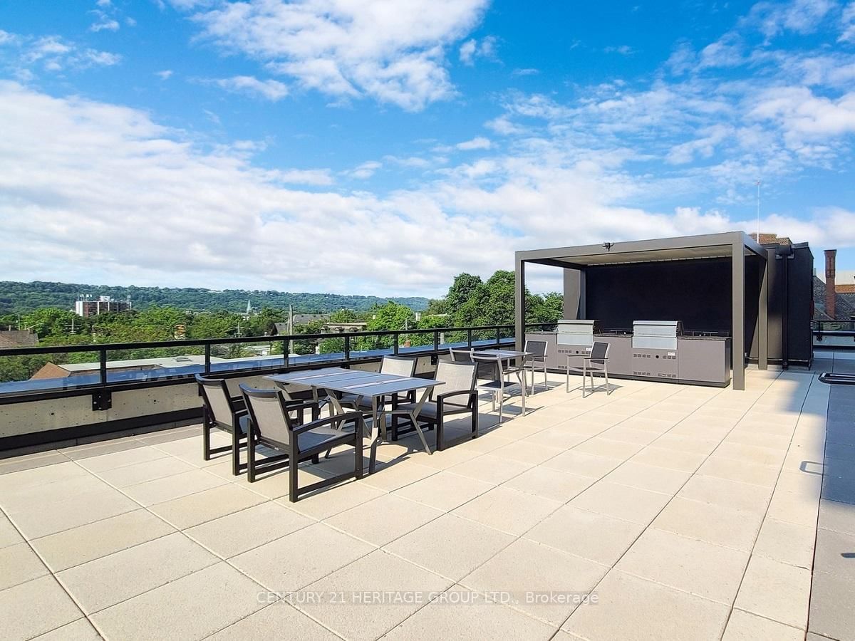 15 Queen Street S, Unit 1513 - Photo 20