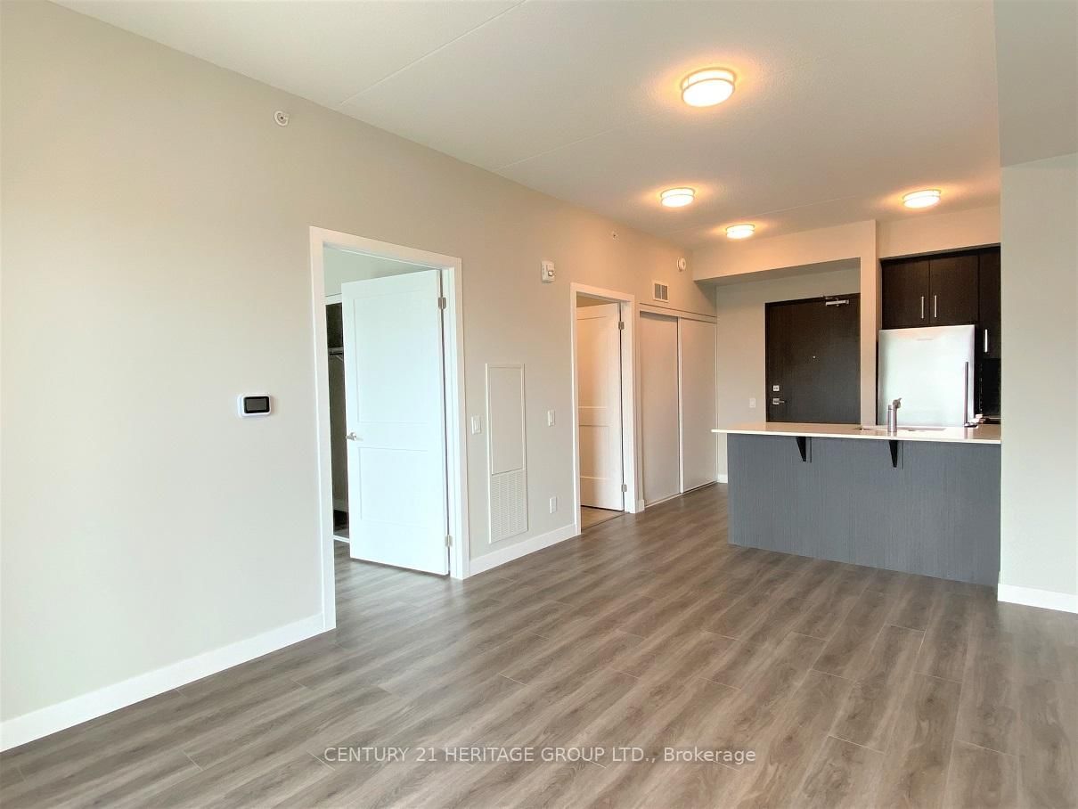 15 Queen Street S, Unit 1513 - Photo 9