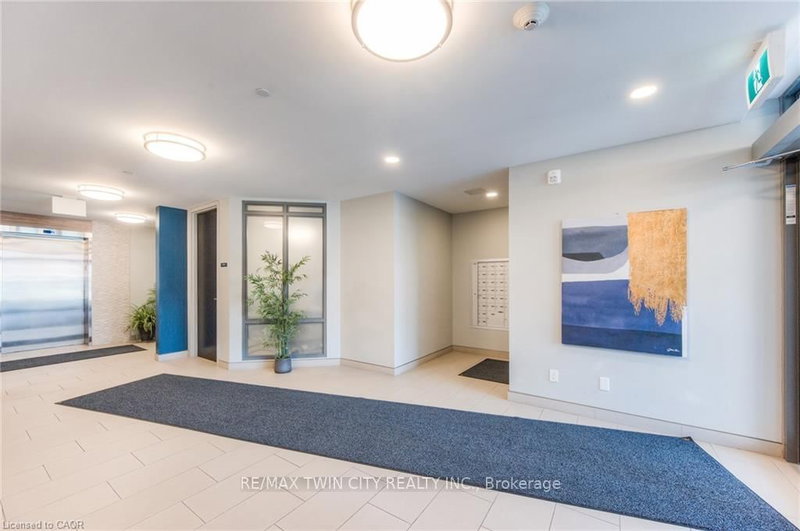 317 - 399 QUEEN St S, Kitchener, N2G 0C4 | Image 2