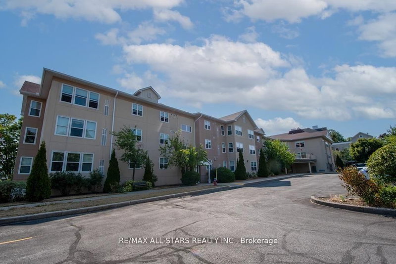 106 - 8 Huron St, Kawartha Lakes, K9V 6K3 | Image 2