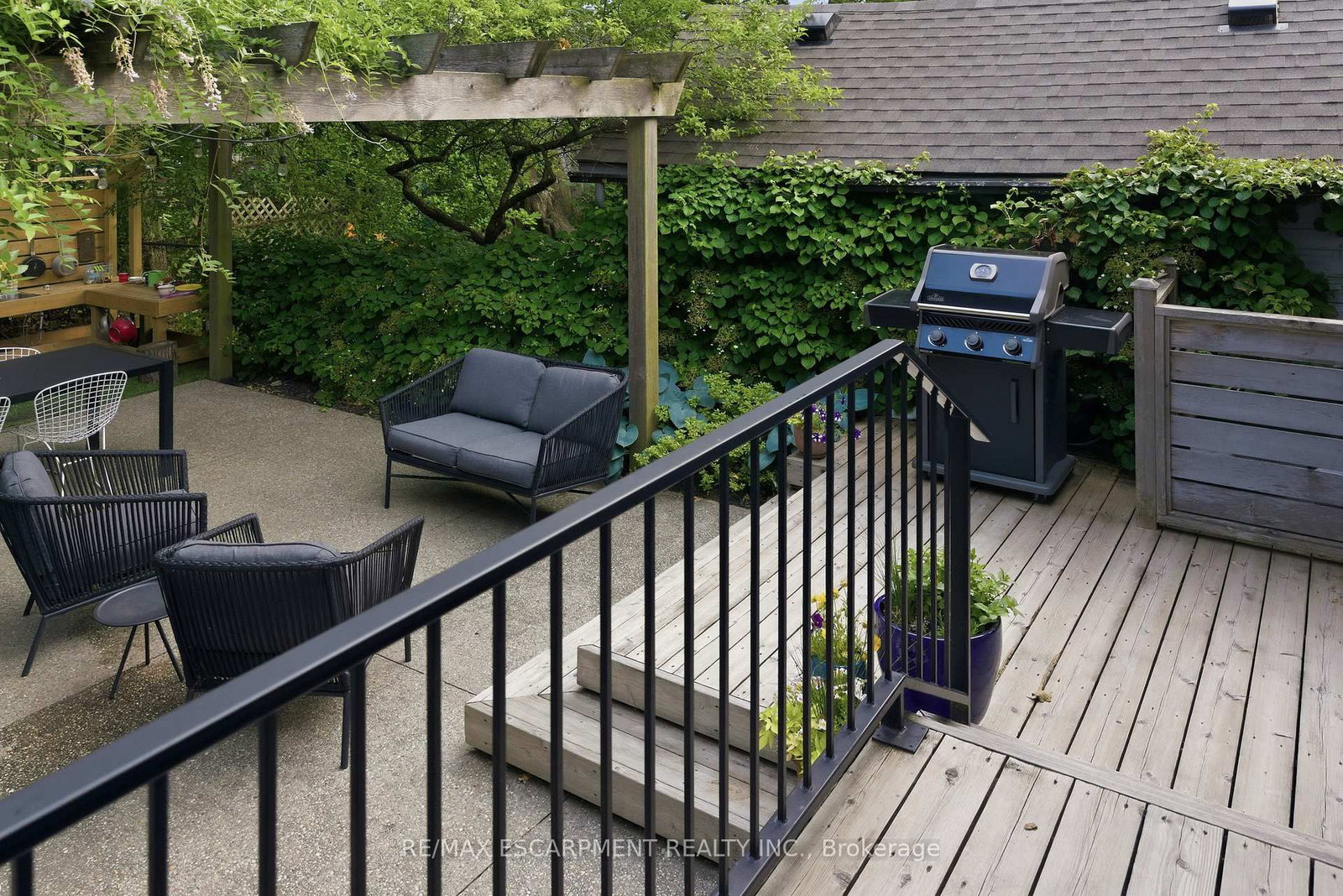 73 ARKELL Street - Photo 26