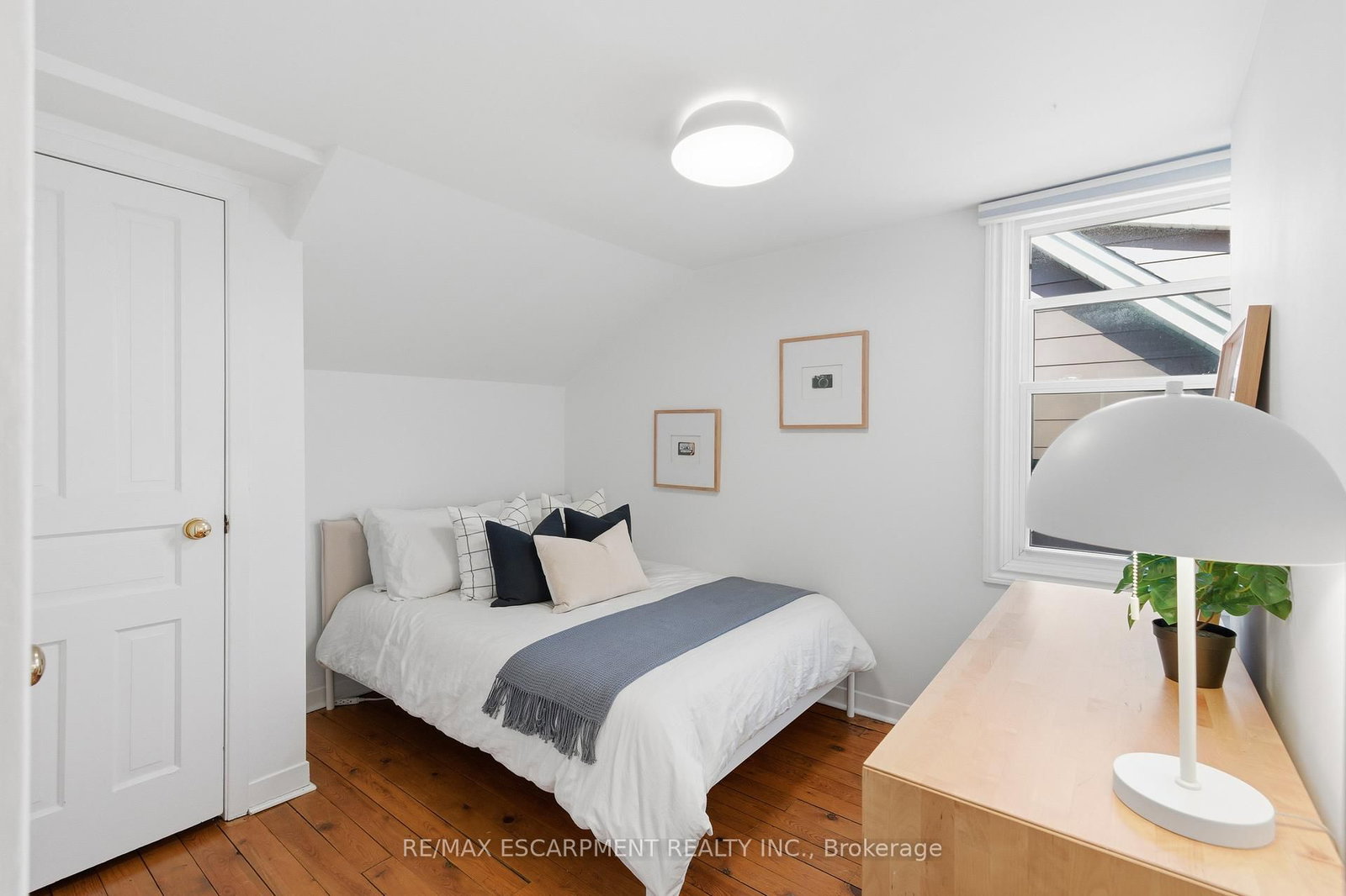73 ARKELL Street - Photo 34
