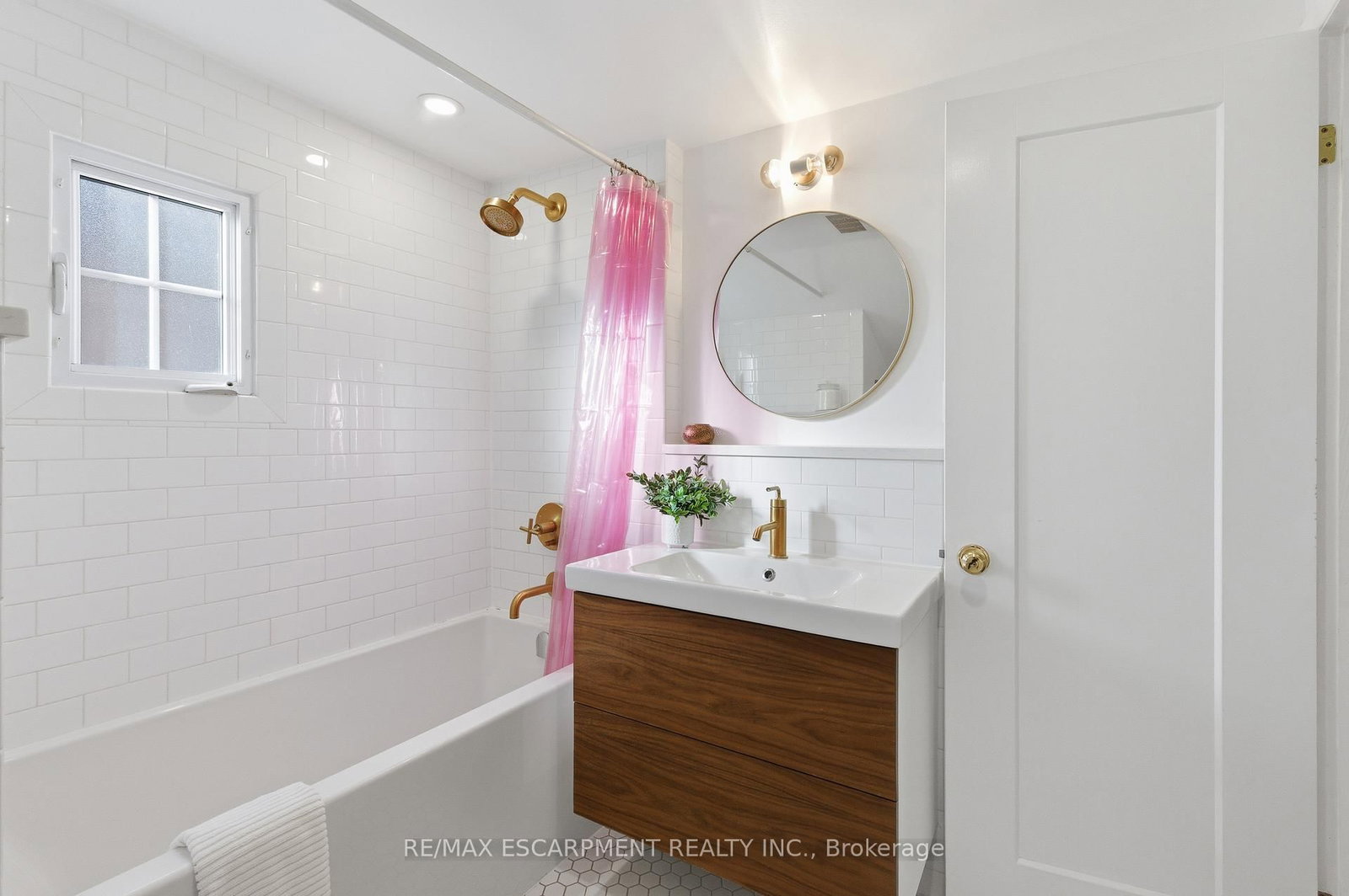 73 ARKELL Street - Photo 37