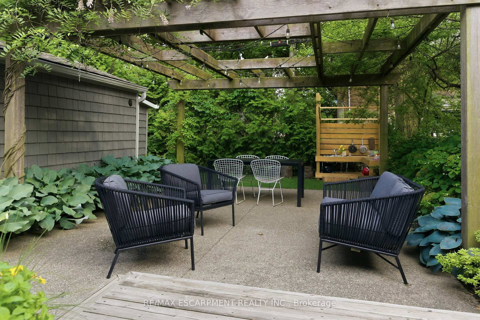 73 ARKELL Street - Photo 46