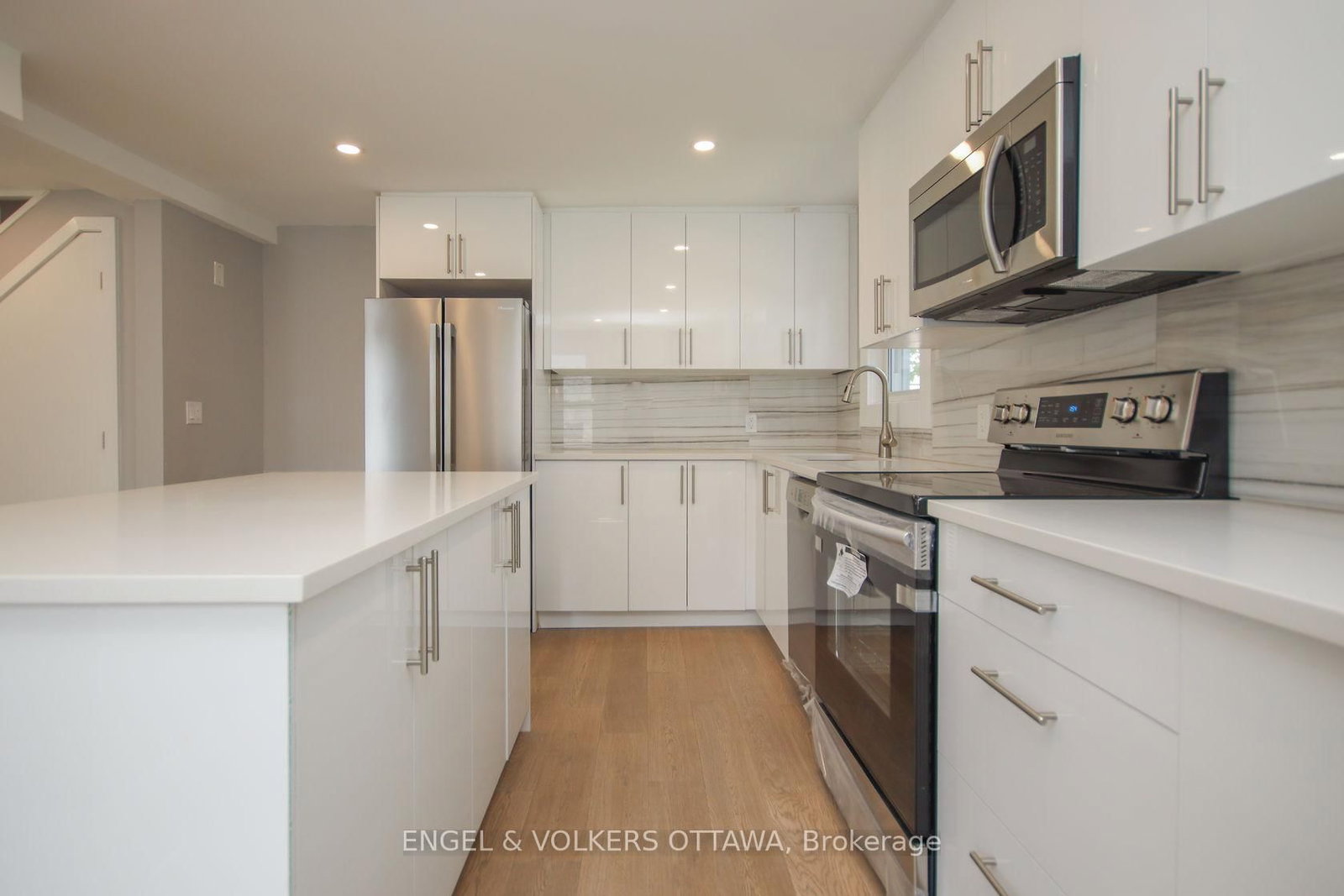 43 ST CHARLES Street, Unit A - Photo 17