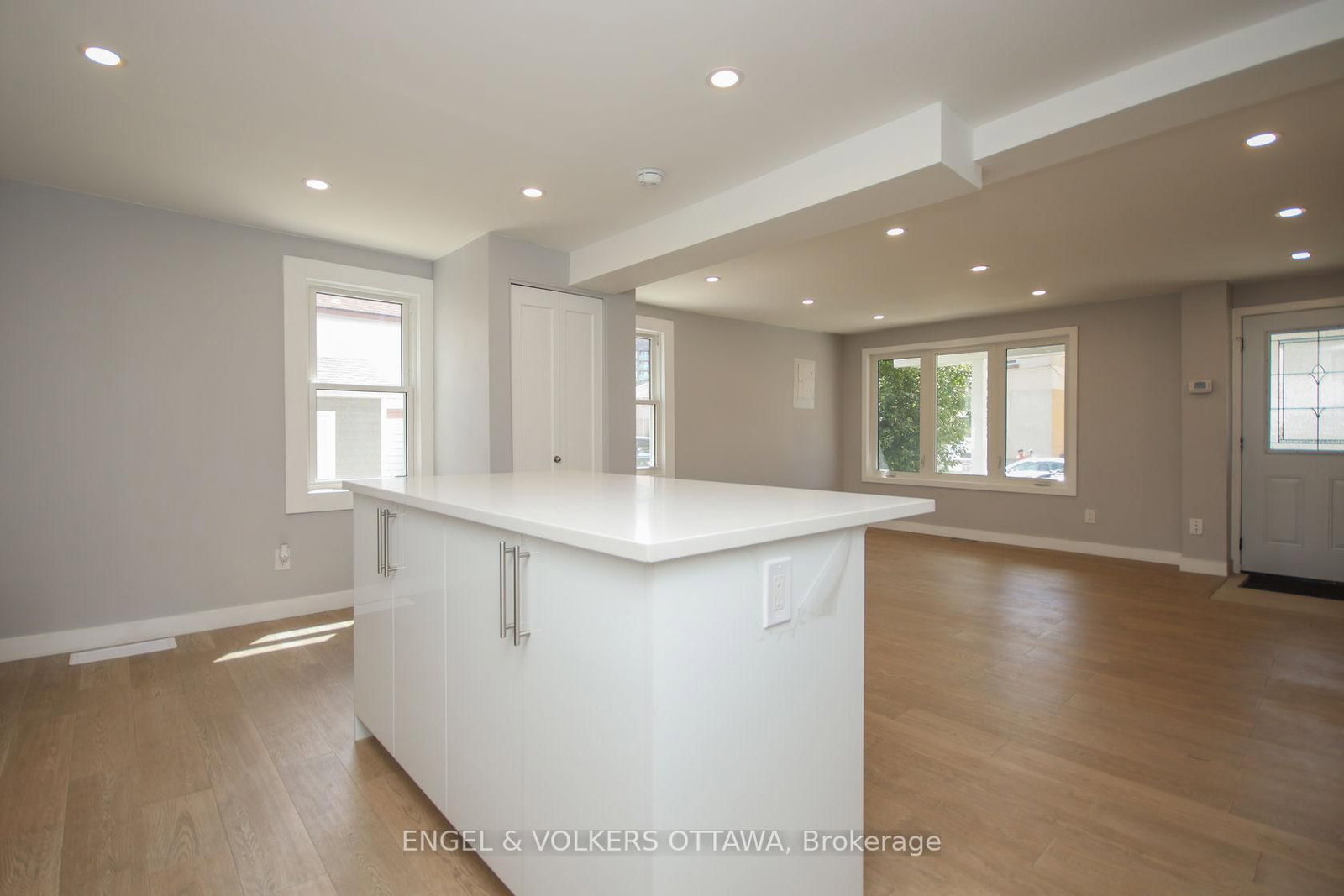 43 ST CHARLES Street, Unit A - Photo 21