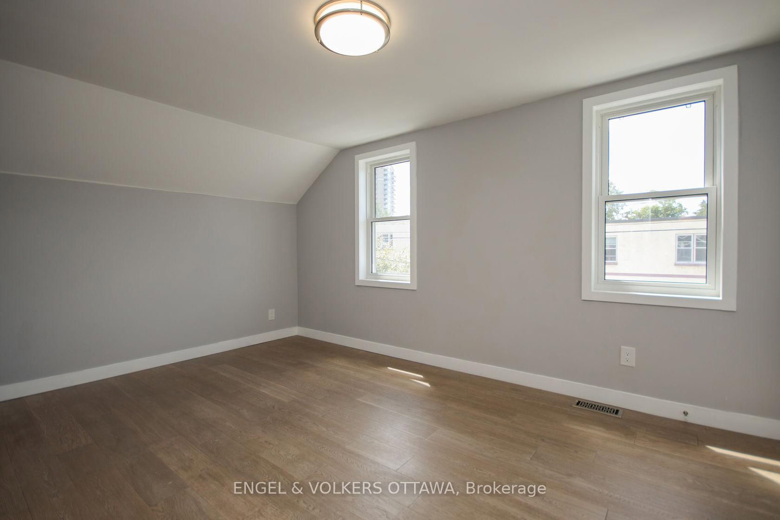 43 ST CHARLES Street, Unit A - Photo 29