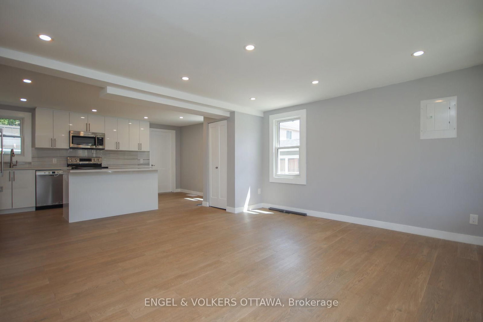 43 ST CHARLES Street, Unit A - Photo 6