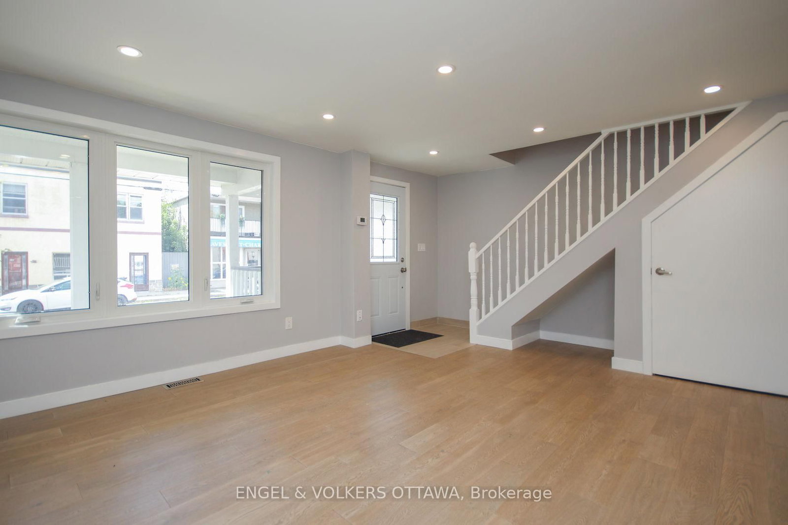 43 ST CHARLES Street, Unit A - Photo 9