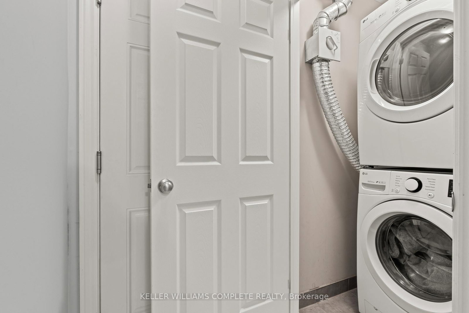 107 WESTRA Drive, Unit 59 - Photo 5