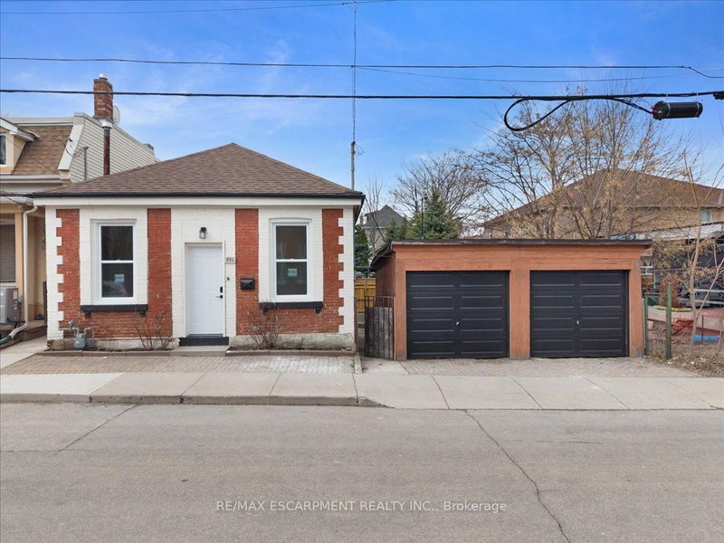 home for sale on 215 Ray Street N