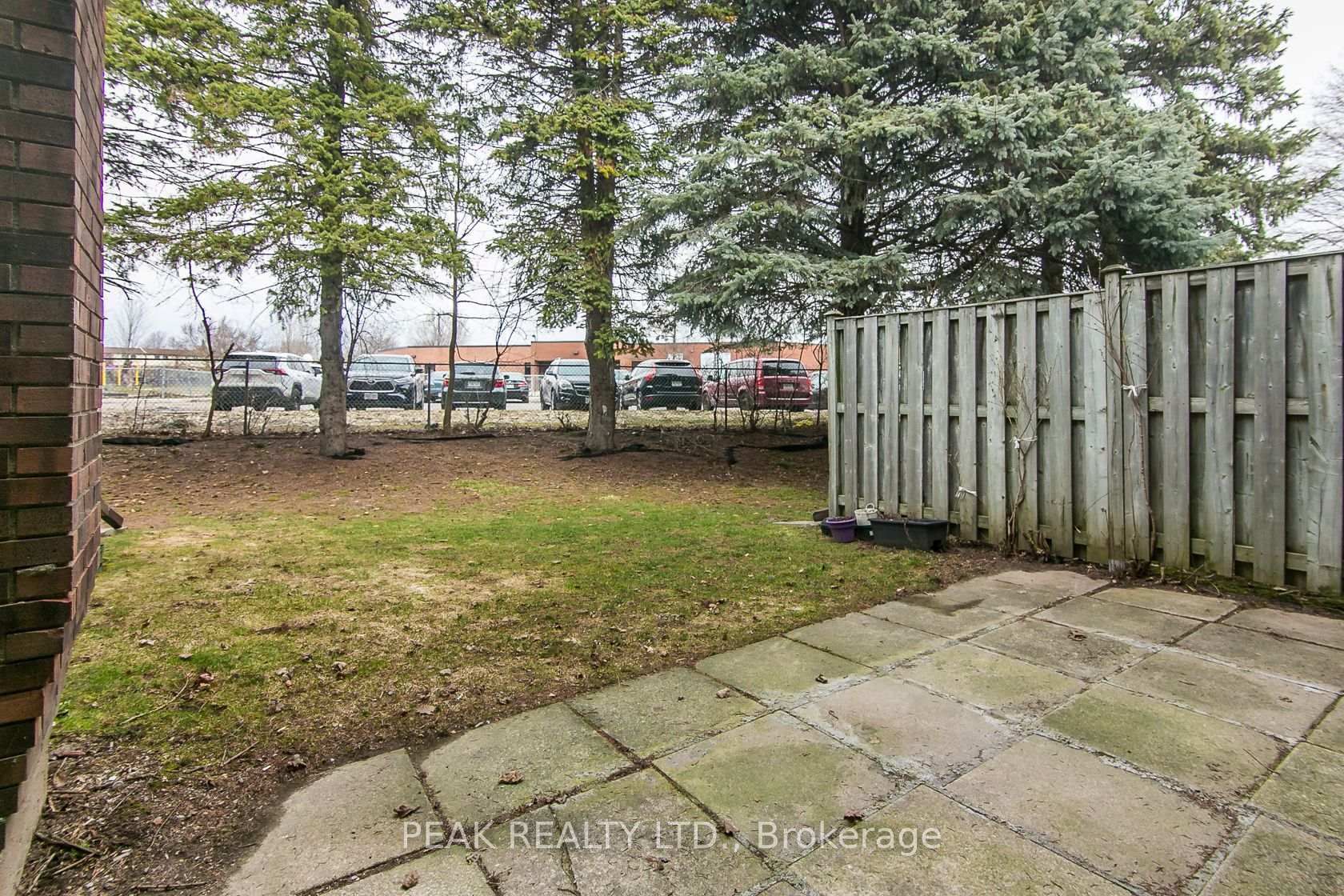279 Sandowne Drive, Unit 7
