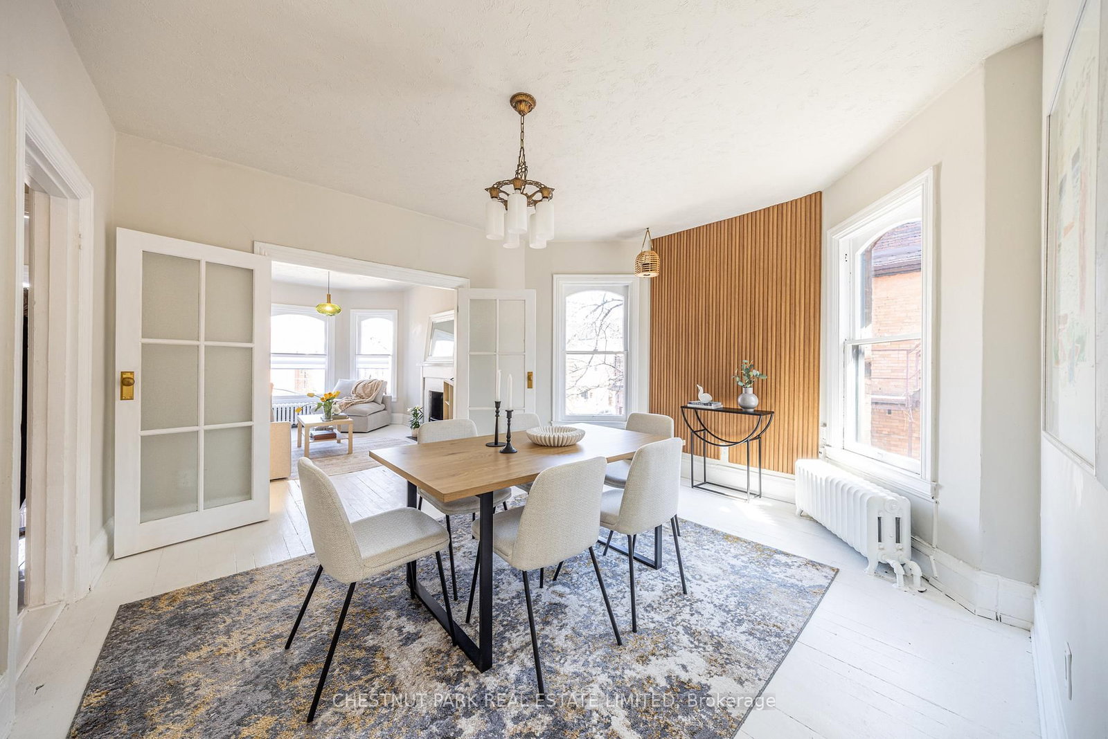 177 Charlton Avenue W - Photo 8