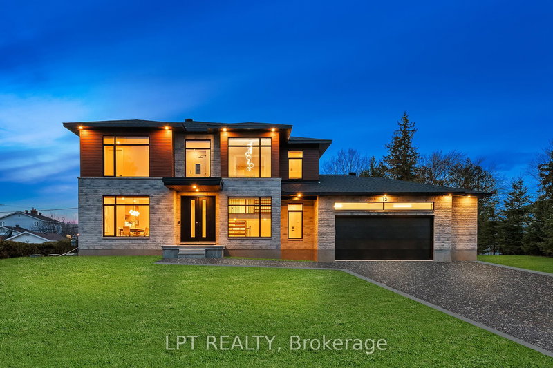 15 Briggs Ave, Ottawa, Ontario