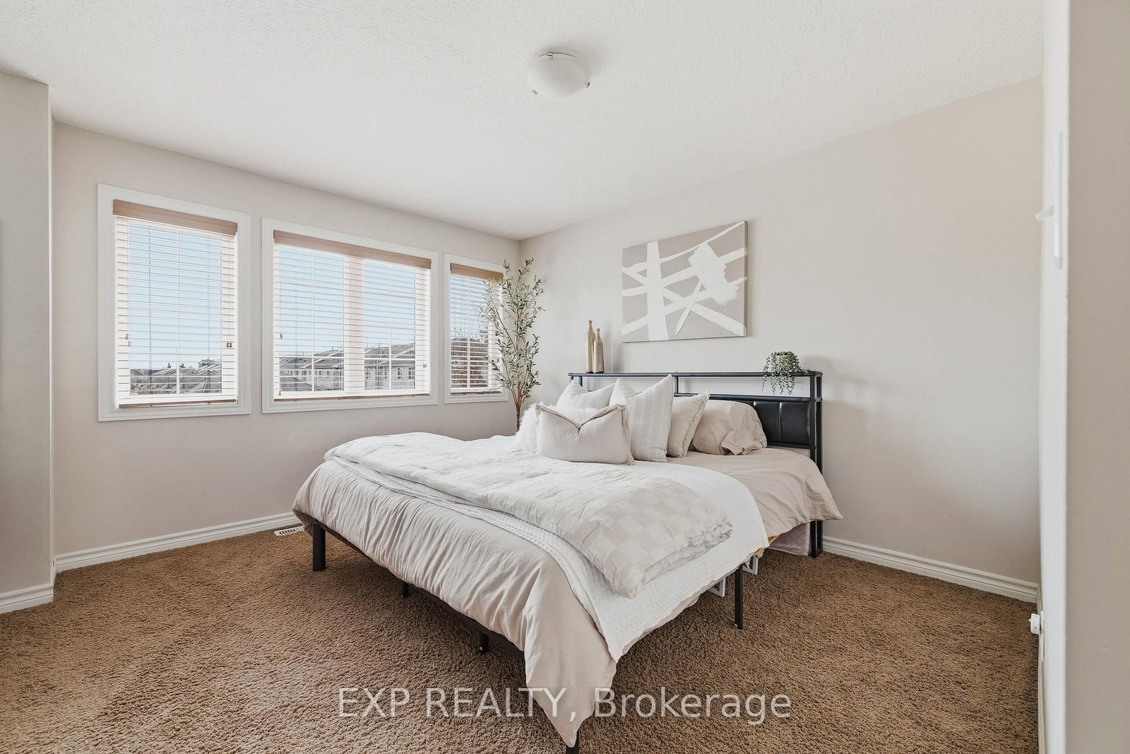 130 Simmonds Drive - Photo 16