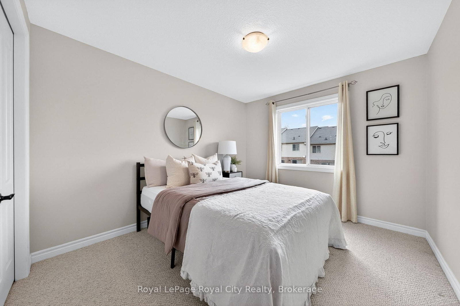 102 Edwards Street - Photo 12