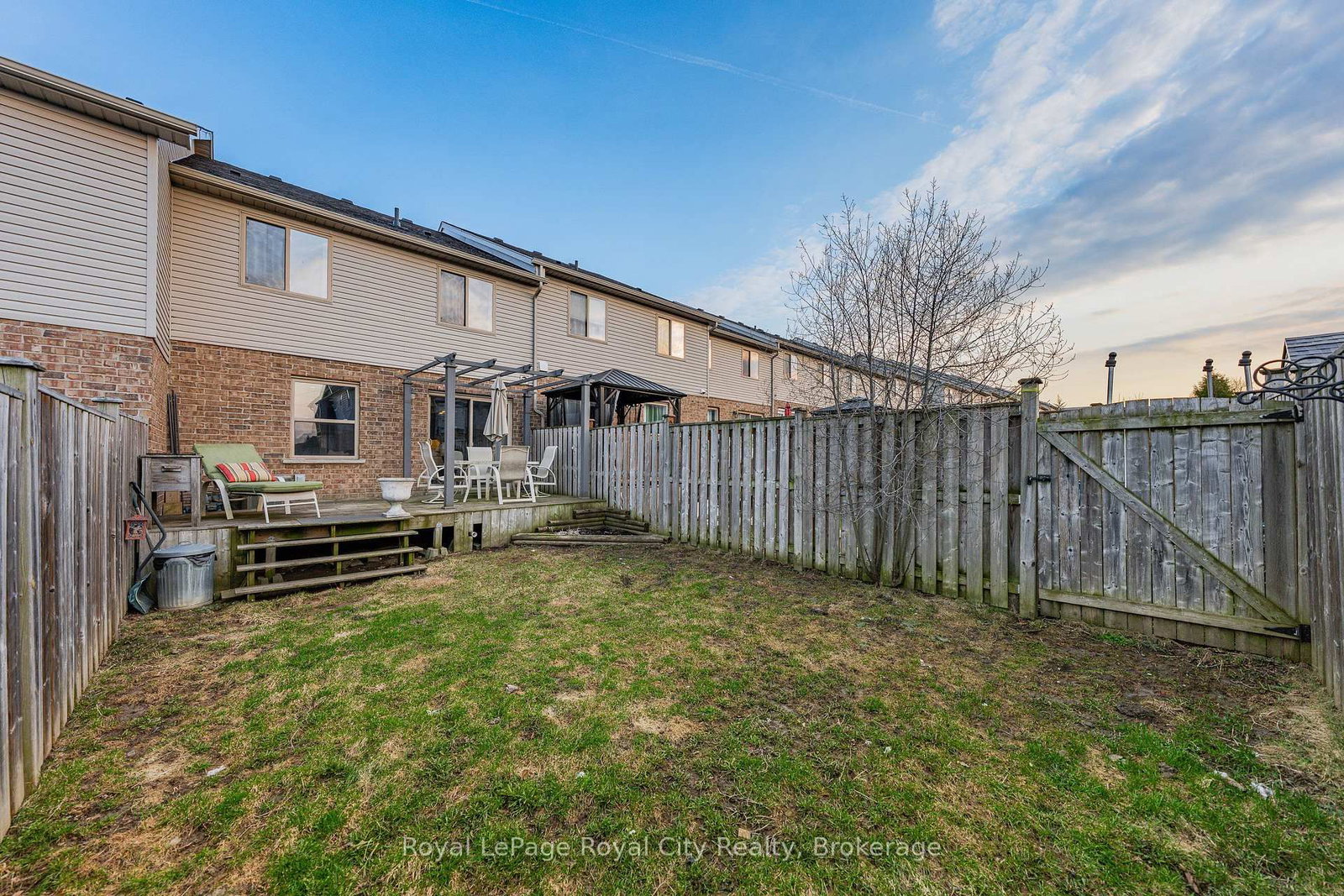 102 Edwards Street - Photo 21