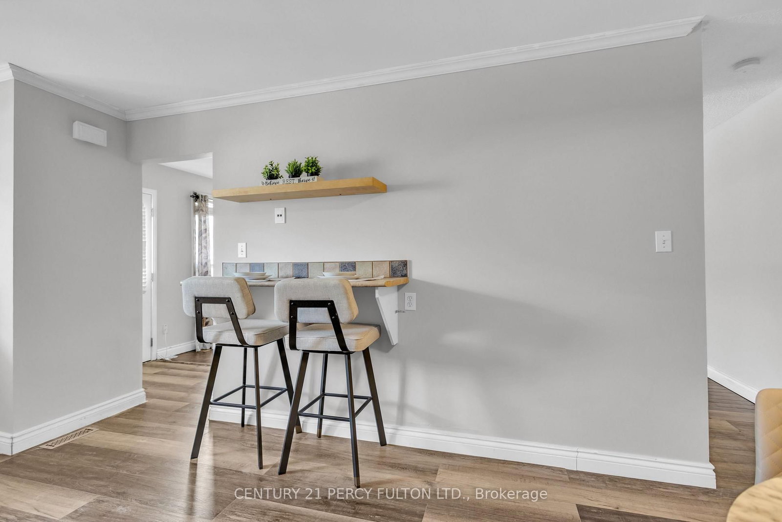 445 Pioneer Drive, Unit 23 - Photo 11