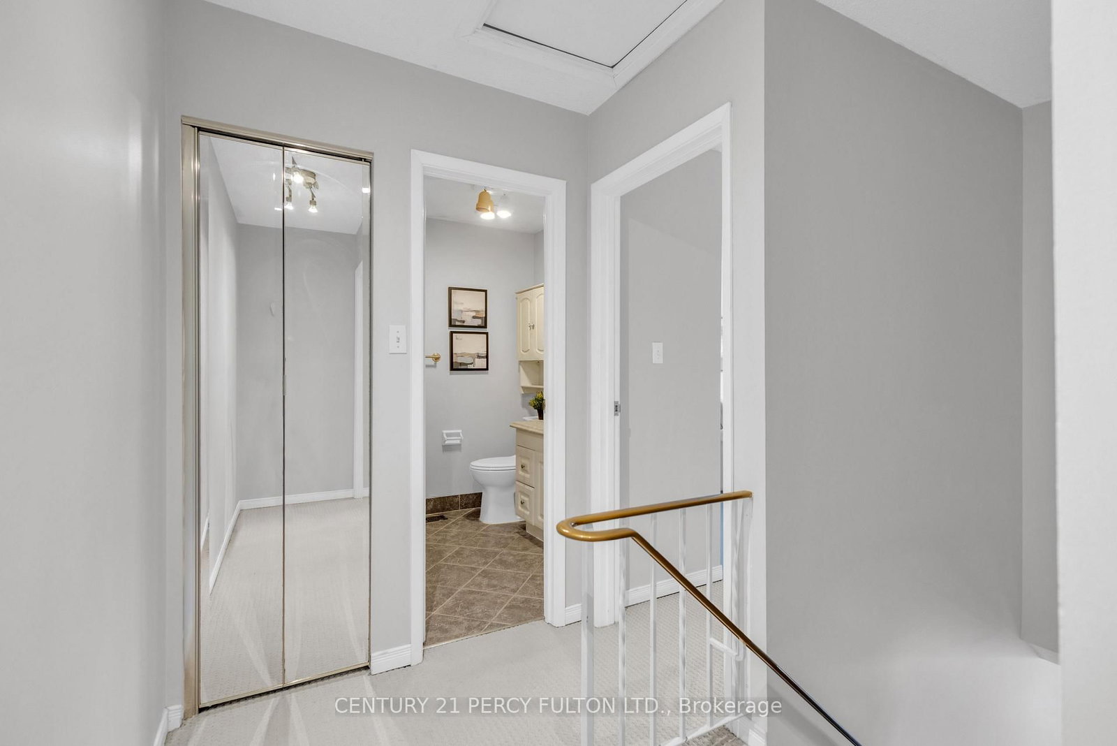 445 Pioneer Drive, Unit 23 - Photo 18