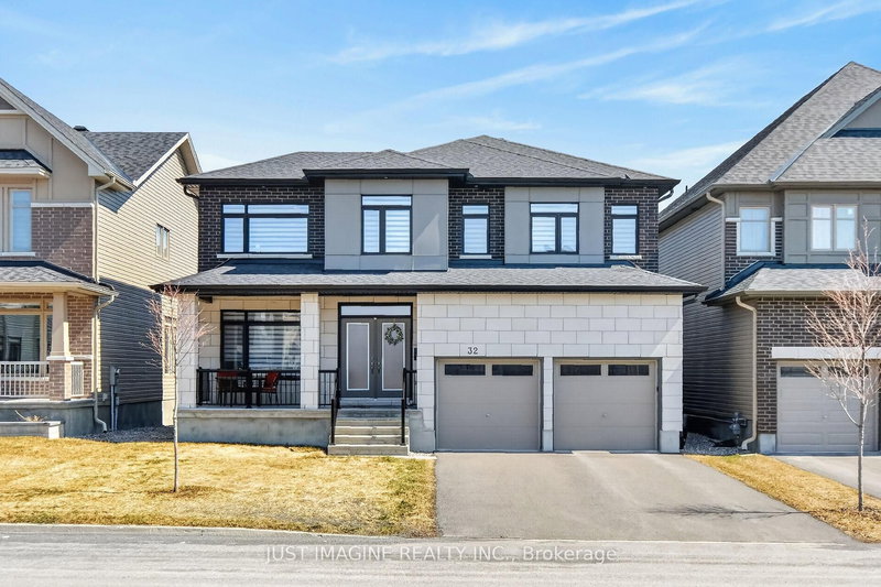 32 Edenbridge Crt, Orleans, Ontario