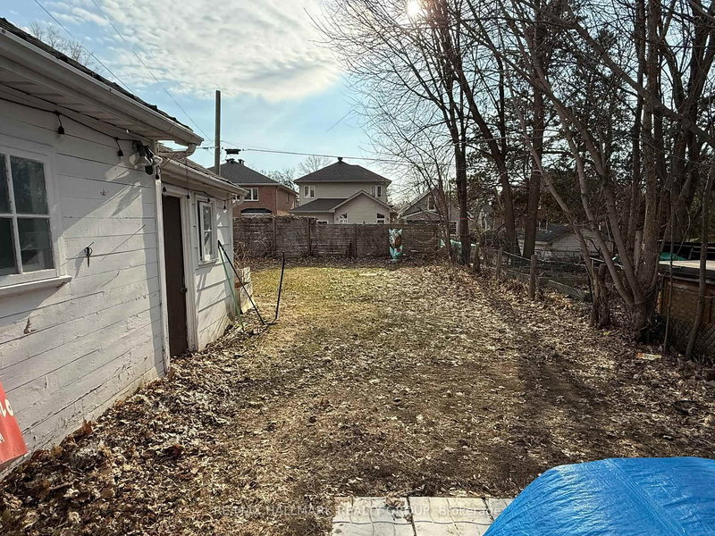 538 Broadhead Ave, Ottawa, K1Z 5S1 | Image 3