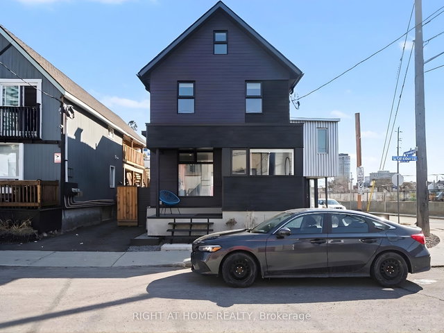 141 Carruthers Avenue