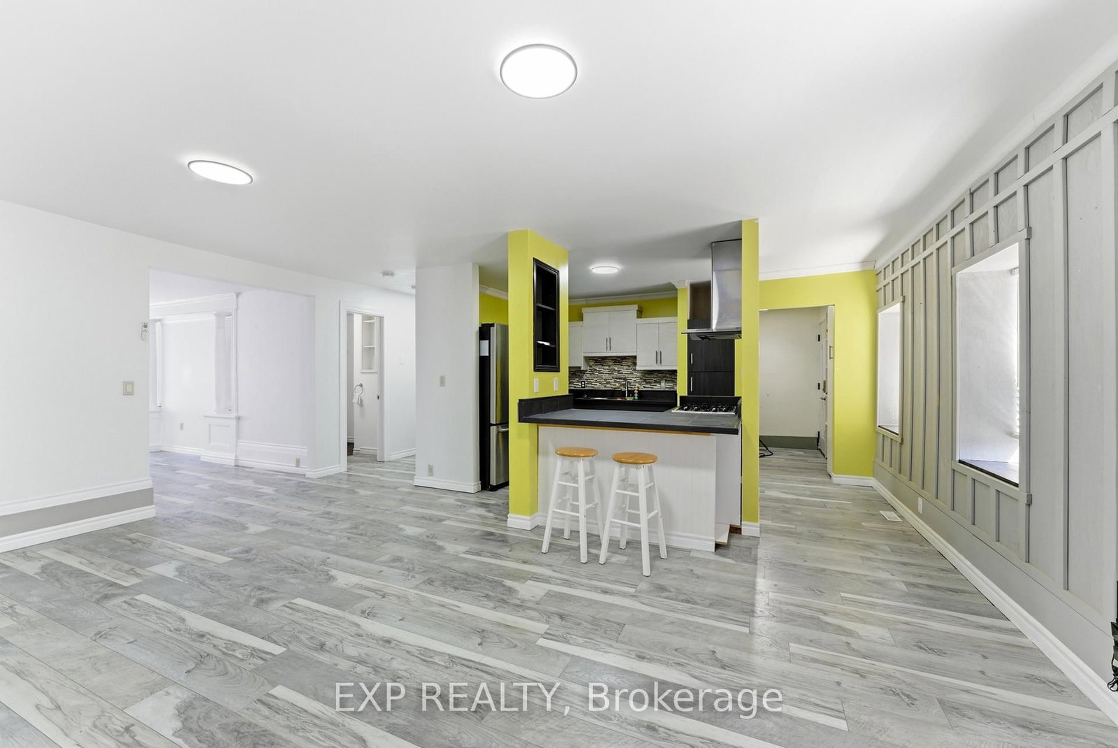 12 Dundas Street E - Photo 27