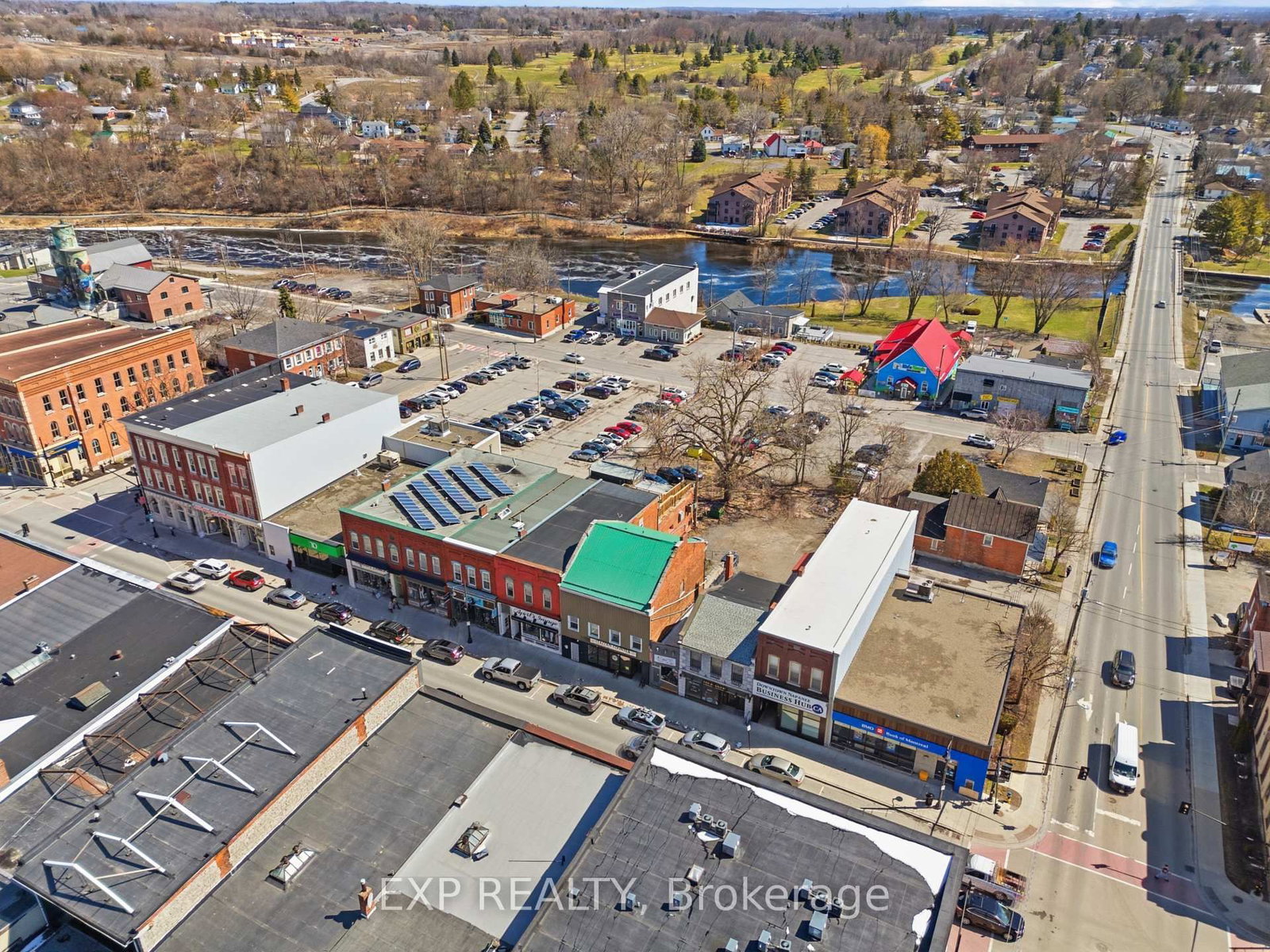 12 Dundas Street E - Photo 41