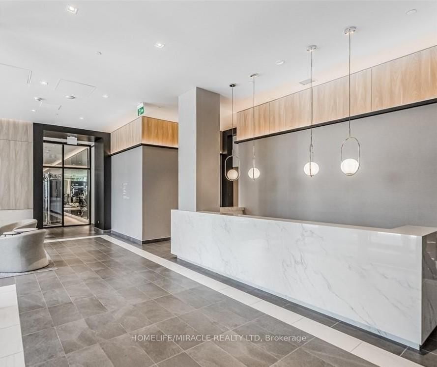 Condo for sale at 521-1 Jarvis Street, Hamilton, Ontario, L8R 3J2 - Beasley - MLS: X12980048