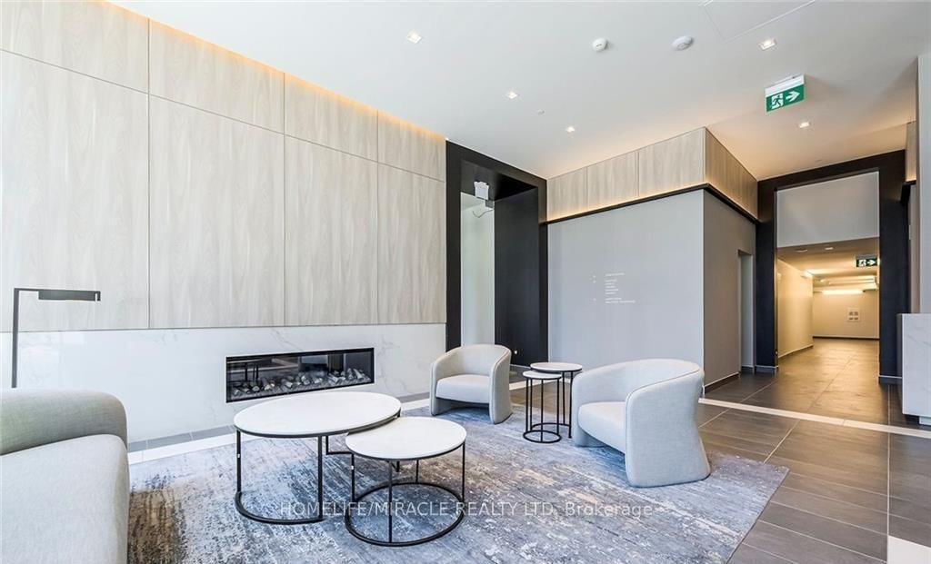 1 Jarvis Street, Unit 521 - Photo 7