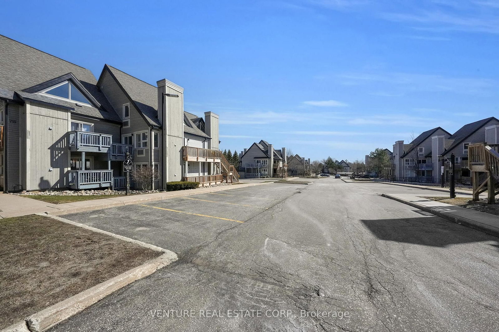 796468 Grey 19 Road, Unit 707 - Photo 39