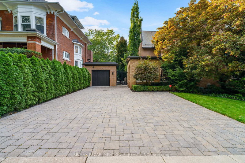 125 Aberdeen Ave, Hamilton, L8P 2P3 | Image 3