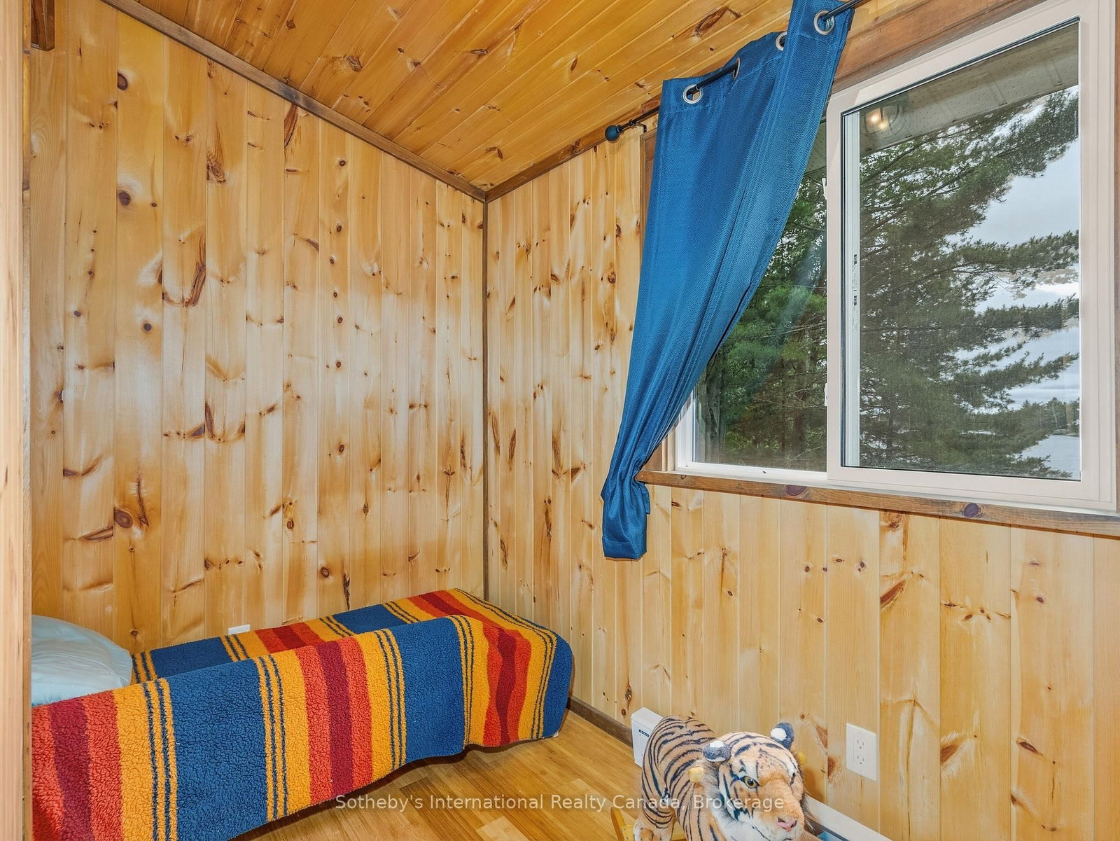 1040 KAHSHE LAKE • Gravenhurst, ON photo 20