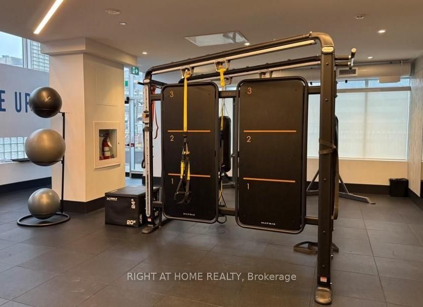 55 Duke Street W, Unit 316 - Photo 17