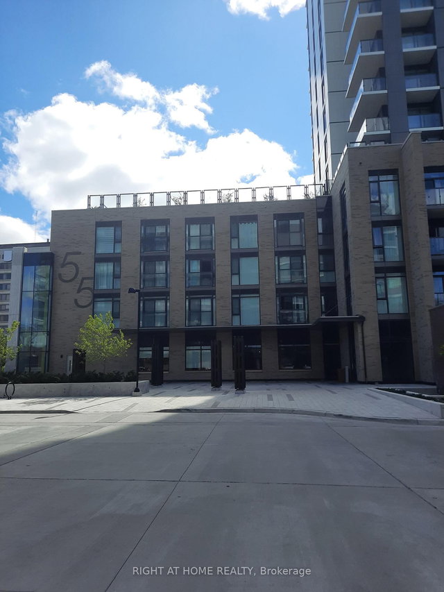 316 - 55 Duke Street W