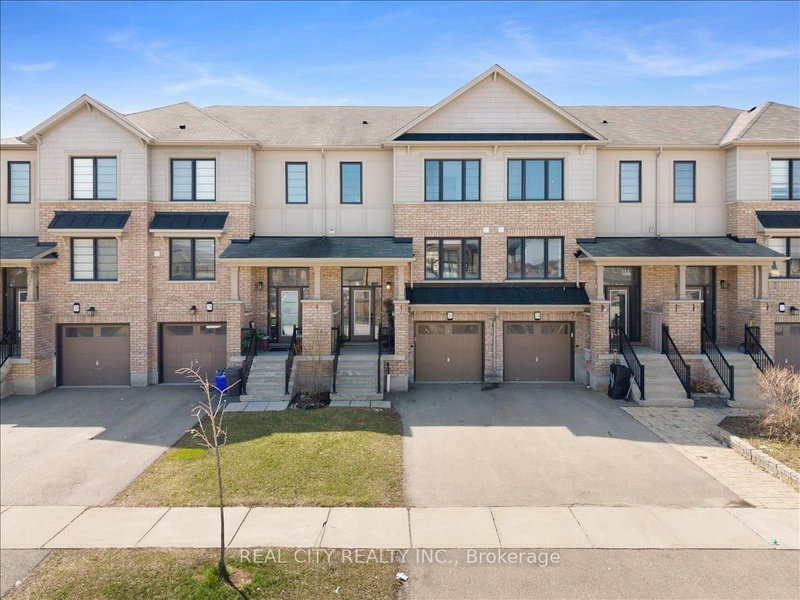 26 Crafter Cres, Hamilton, L8J 2V5 | Image 3