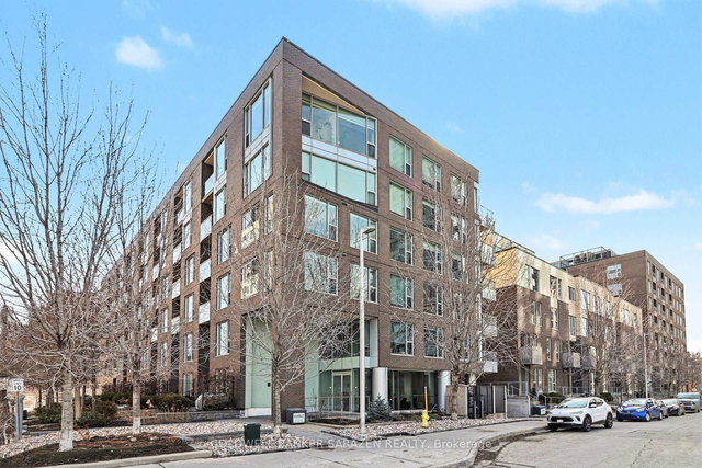 405 - 300 Lett Street