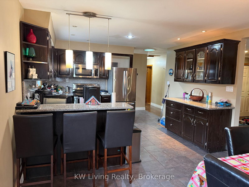 21 Scott St, Niagara-on-the-Lake, L0S 1J0 | Image 3