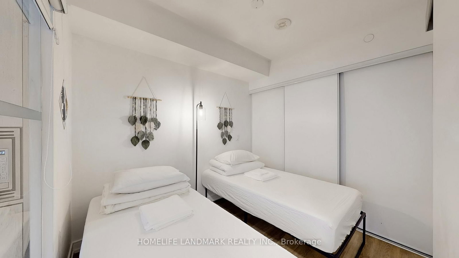 Condo for sale at 1 Jarvis Street, Hamilton, Ontario, L8R 0A8 - Beasley - MLS: X12980256