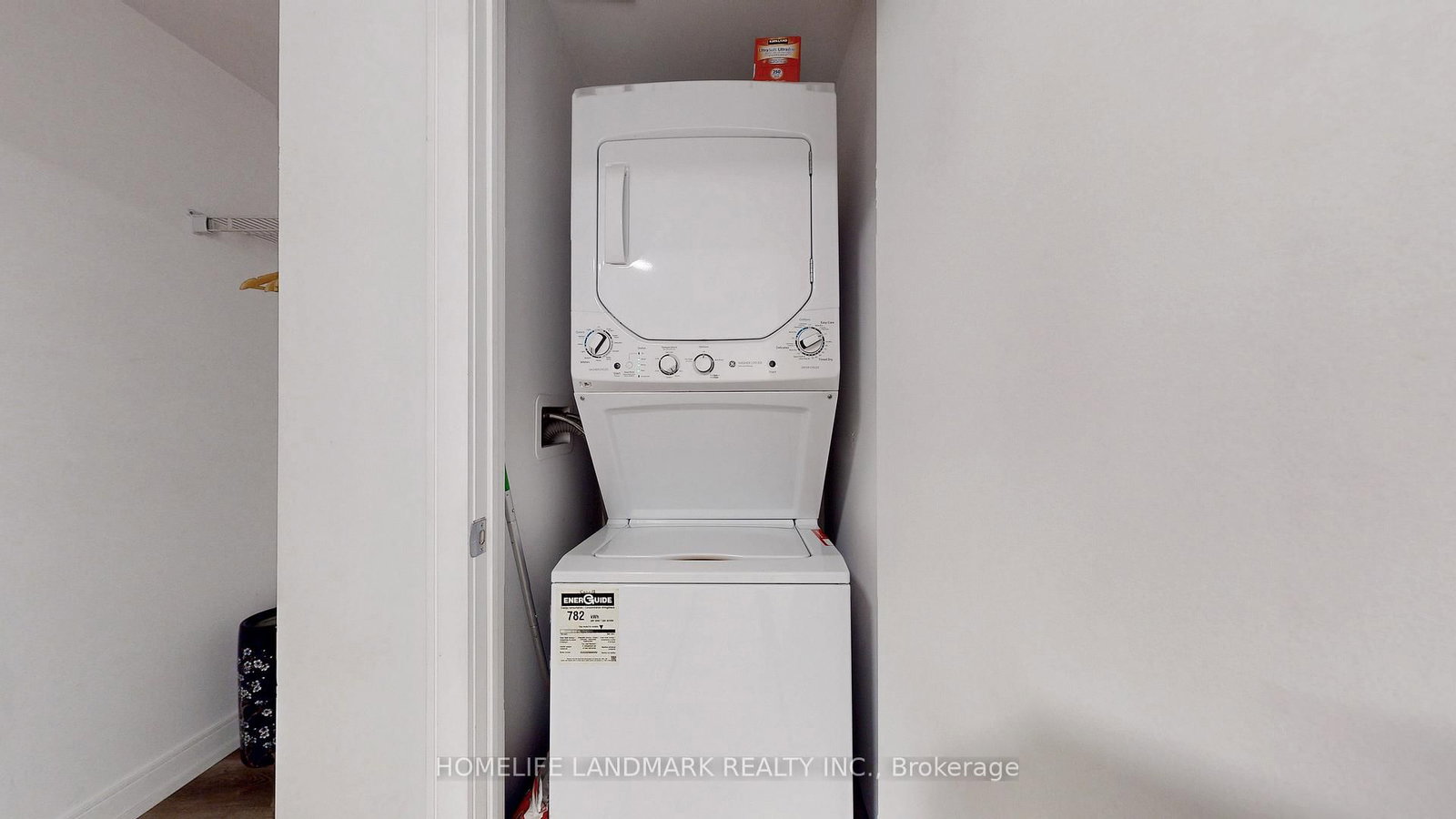 1 Jarvis Street - Photo 26