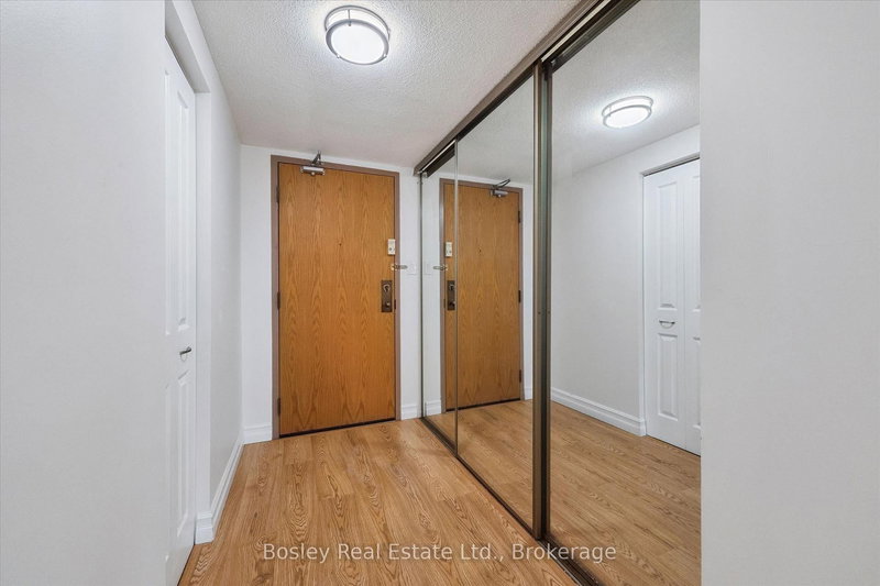 506 - 8 Christopher Crt, Guelph, N1G 4N7 | Image 2