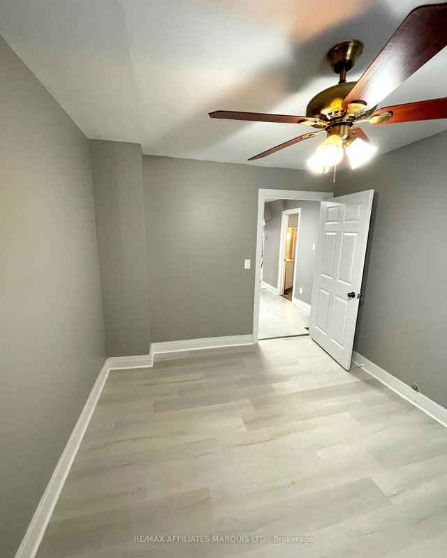 302 Mcconnell Avenue