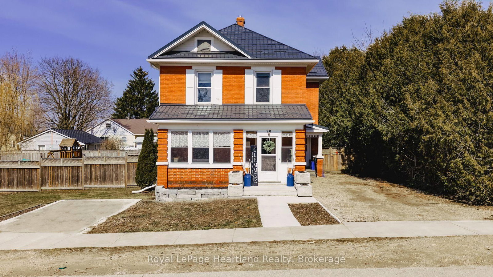 Listing Image 2